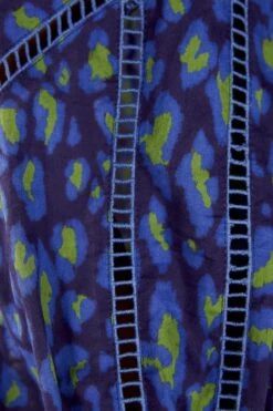 Farm Rio Blue Leopard Pop Blouse 10 Farm Rio Blue Leopard Pop Blouse -Farm Rio 301831 05