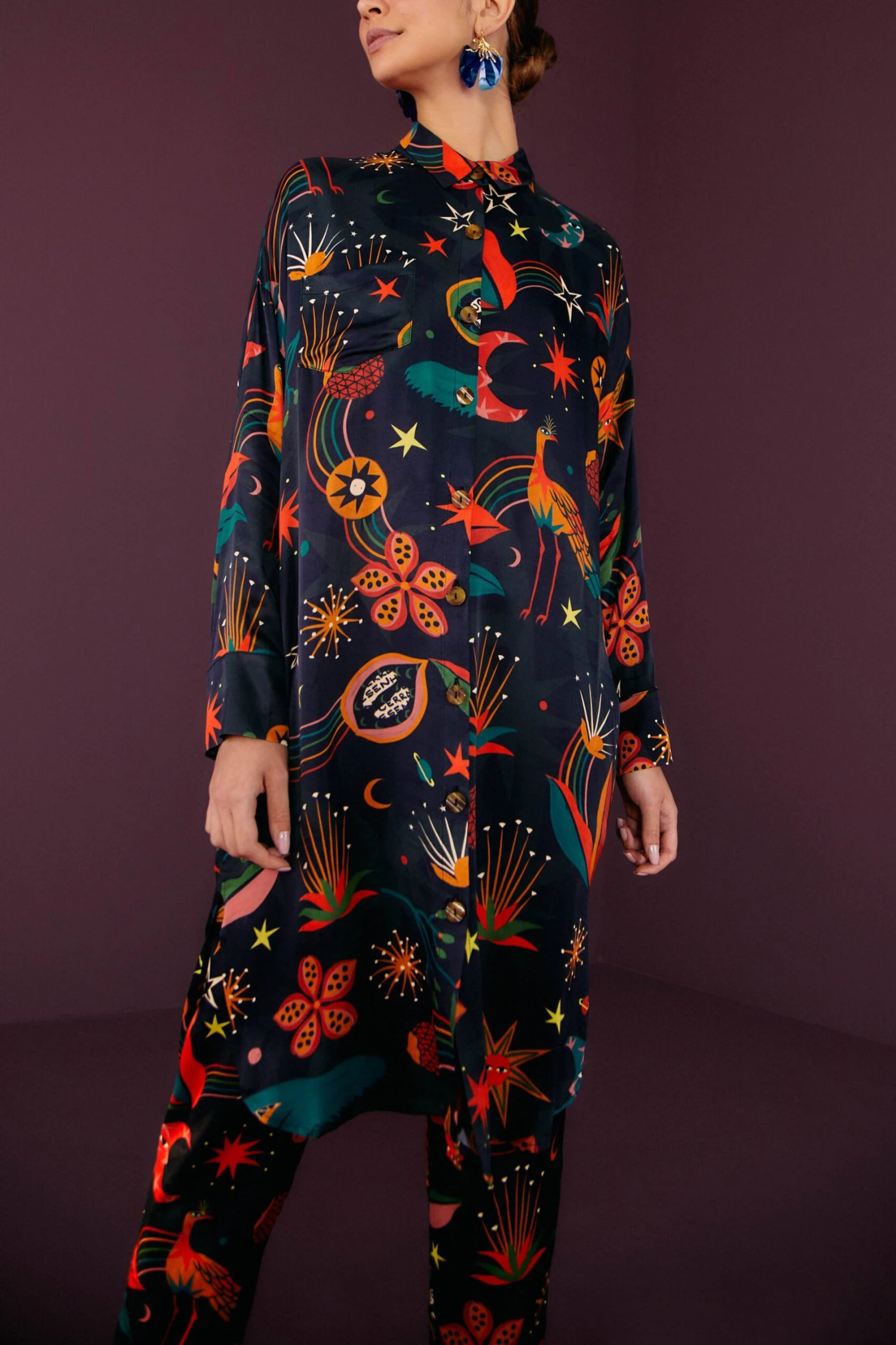 Farm Rio Black Cerrado Sky Lenzing™ Ecovero™ Viscose Shirtdress 3 Farm Rio Black Cerrado Sky Lenzing™ Ecovero™ Viscose Shirtdress - Image 3