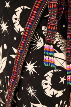 Farm Rio Black & White Cerrado Sky Wrap Skirt 10 Farm Rio Black & White Cerrado Sky Wrap Skirt -Farm Rio 301945 05 2bbc7df2 63b6 4cbb 9a71 38a776dbcc32