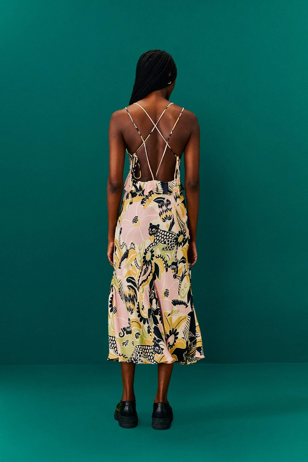 Farm Rio Sand Vintage Forest Lenzing™ Ecovero™ Viscose Midi Dress 4 Farm Rio Sand Vintage Forest Lenzing™ Ecovero™ Viscose Midi Dress - Image 4