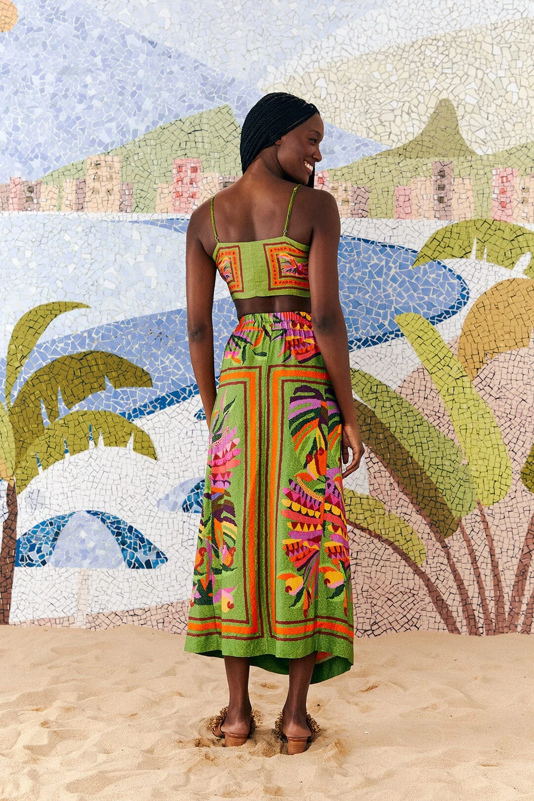 Farm Rio Toucans Scarf Lenzing™ Ecovero™ Viscose Crop Top 2 Farm Rio Toucans Scarf Lenzing™ Ecovero™ Viscose Crop Top - Image 2