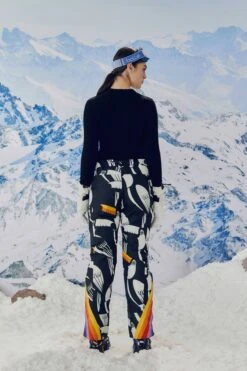 Farm Rio Black Graphic Toucans Ski Pants 9 Farm Rio Black Graphic Toucans Ski Pants -Farm Rio 304126 04
