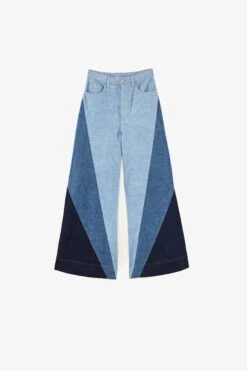 Farm Rio Patched Denim Pants 11 Farm Rio Patched Denim Pants -Farm Rio 305380 06 de79eee6 7950 4aaf 9f90 fa7e7eb25679