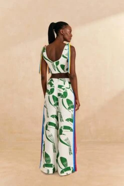 Farm Rio Off-White Rainbow Toucans Crop Top 8 Farm Rio Off-White Rainbow Toucans Crop Top -Farm Rio 306280 04