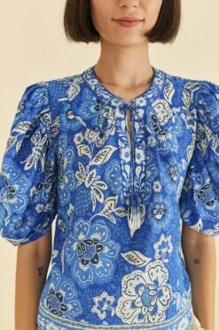 Farm Rio Blue Full Of Flowers Blouse 7 Farm Rio Blue Full Of Flowers Blouse -Farm Rio 306916 03