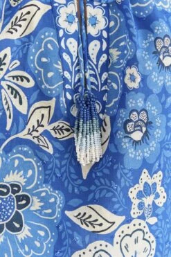 Farm Rio Blue Full Of Flowers Blouse 9 Farm Rio Blue Full Of Flowers Blouse -Farm Rio 306916 05