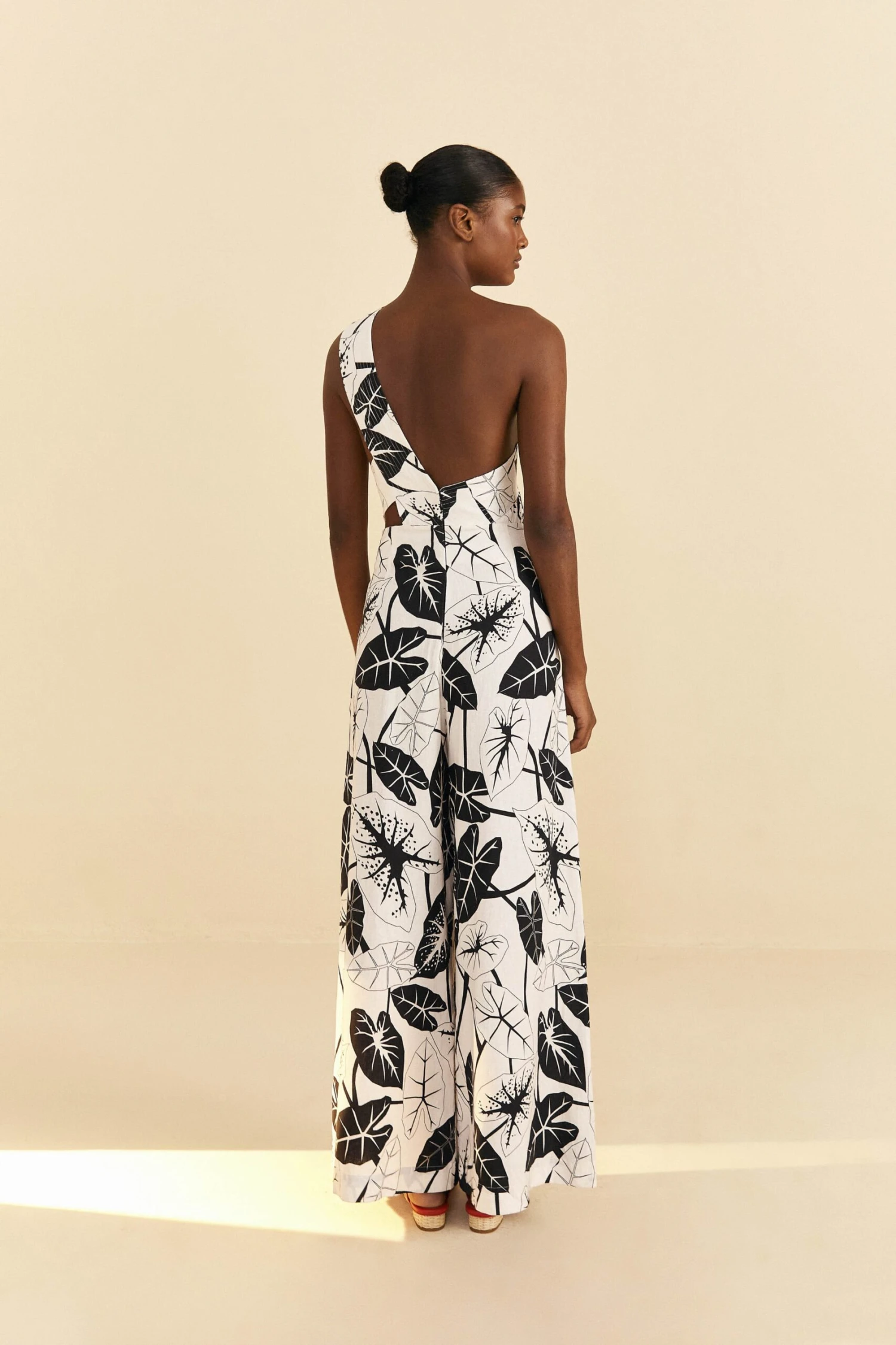 Farm Rio Off-White Graphic Leaves Jumpsuit 4 Farm Rio Off-White Graphic Leaves Jumpsuit - Image 4
