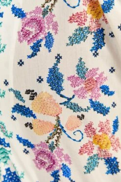 Farm Rio Off-White Romantic Bandanas Bodysuit 9 Farm Rio Off-White Romantic Bandanas Bodysuit -Farm Rio 309428 04