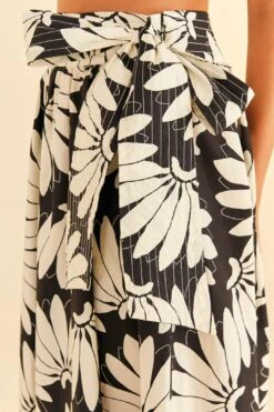 Farm Rio Black Copacabana Bow Midi Skirt 9 Farm Rio Black Copacabana Bow Midi Skirt -Farm Rio 311375 04