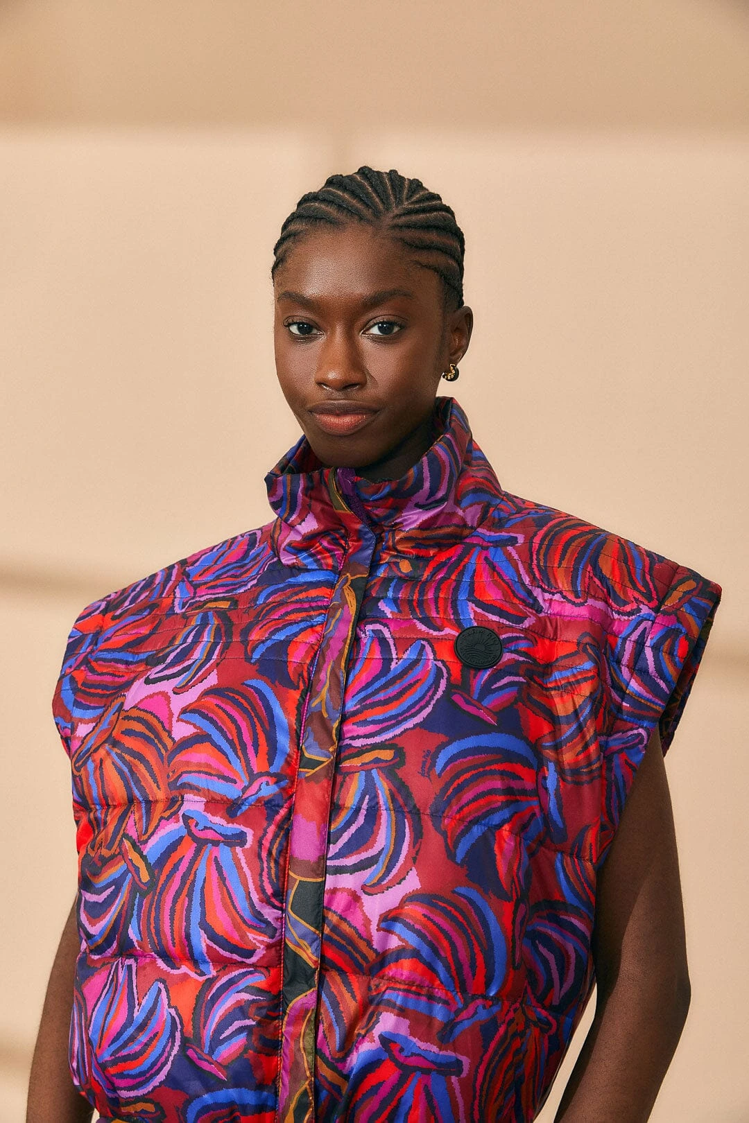 Farm Rio Black Wild Horses Reversible Puffer Jacket 3 Farm Rio Black Wild Horses Reversible Puffer Jacket - Image 3