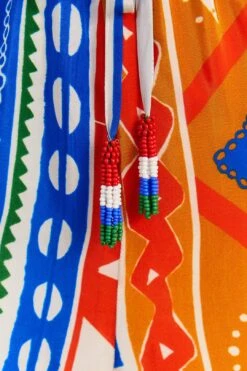 Farm Rio Off-White Pitta Colors Shorts -Farm Rio 313676 05