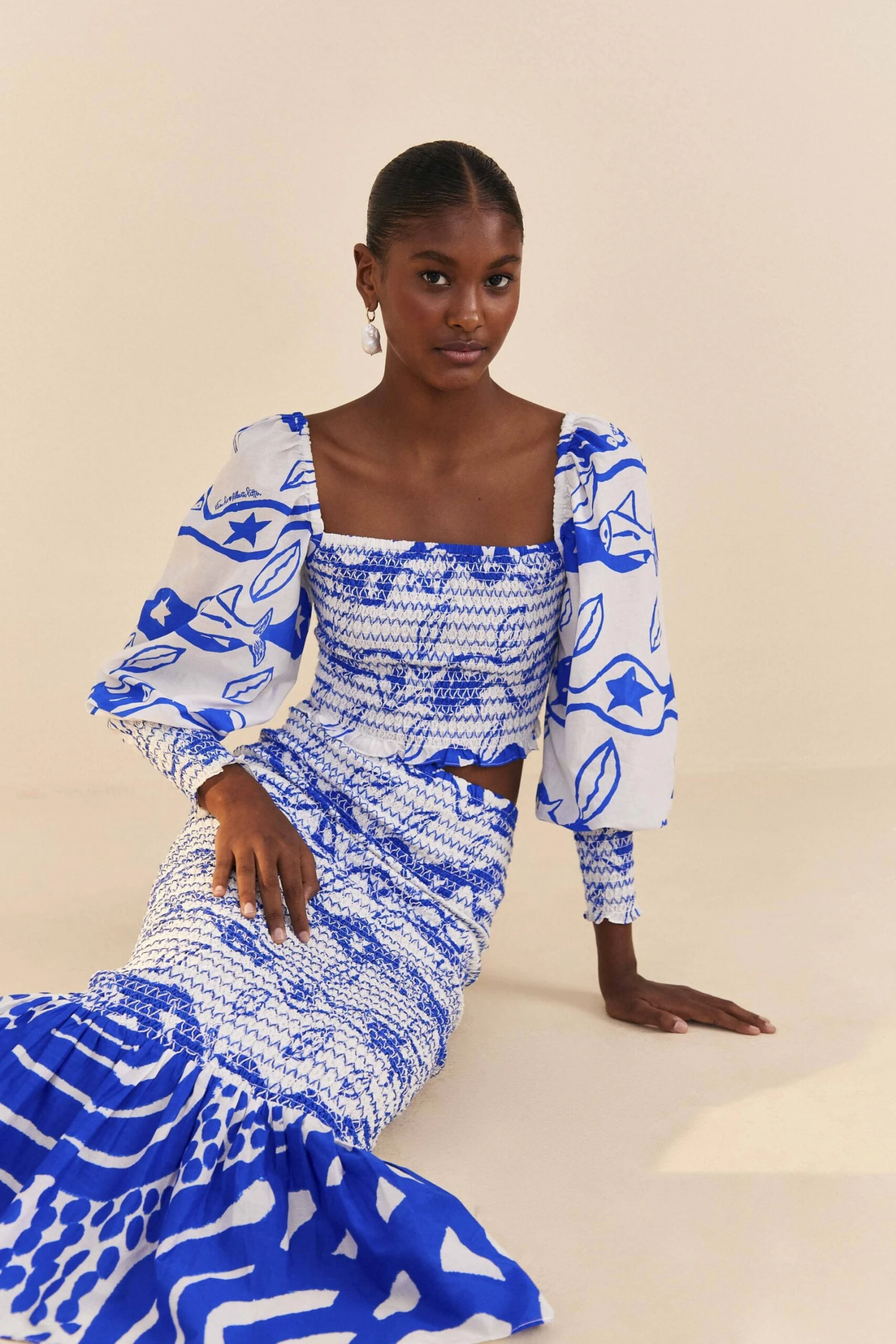 Farm Rio Off-White Pitta Waves Smocked Blouse 1 Farm Rio Off-White Pitta Waves Smocked Blouse