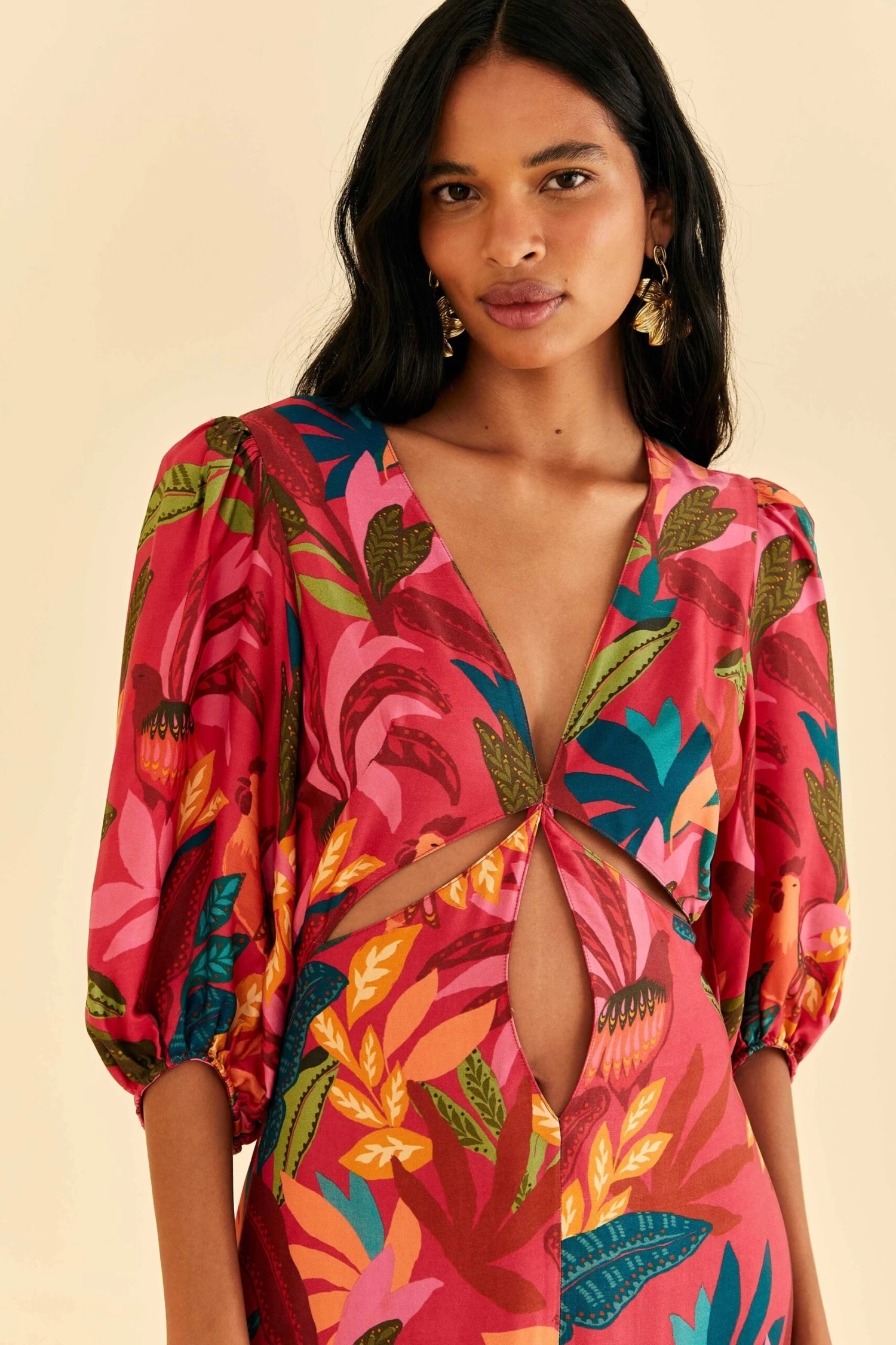 Farm Rio Red Rooster Leaves Short Sleeve Maxi Dress 3 Farm Rio Red Rooster Leaves Short Sleeve Maxi Dress - Image 3