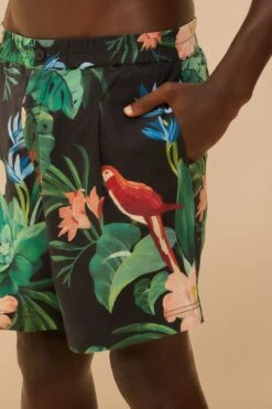 Black Midnight Macaw Fiesta LENZING™ ECOVERO™ Euroflax™ Shorts 6 Black Midnight Macaw Fiesta LENZING™ ECOVERO™ Euroflax™ Shorts -Farm Rio 332995 04