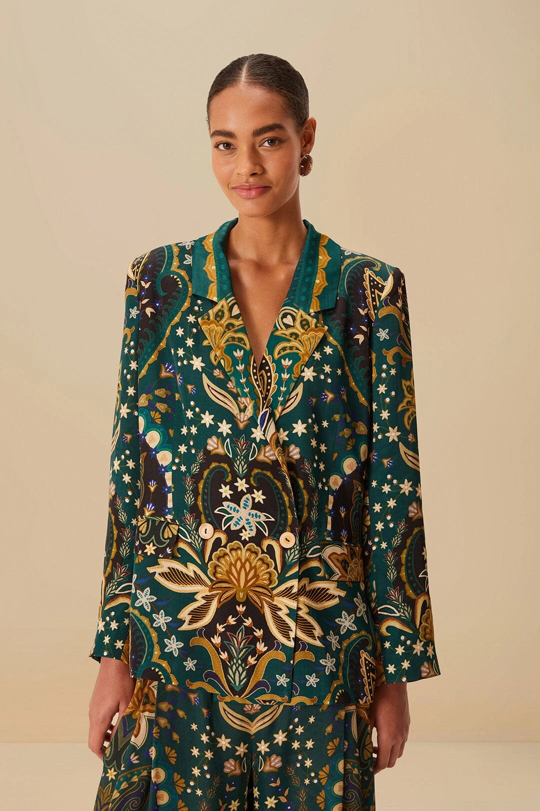 Black Jaipur LENZING™ ECOVERO™ Viscose Blazer 2 Black Jaipur LENZING™ ECOVERO™ Viscose Blazer - Image 2