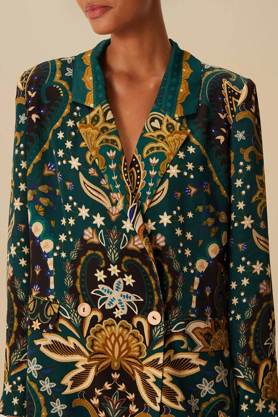 Black Jaipur LENZING™ ECOVERO™ Viscose Blazer 4 Black Jaipur LENZING™ ECOVERO™ Viscose Blazer - Image 4