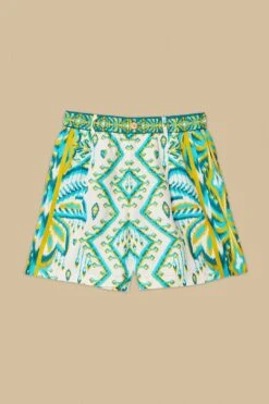 Sand Tropical Tapestry LENZING™ ECOVERO™ Euroflax™ Shorts -Farm Rio 339476 06