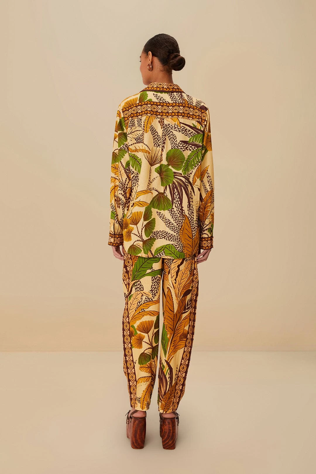 Sand Foliage Sketch LENZING™ ECOVERO™ Euroflax™ Pants 2 Sand Foliage Sketch LENZING™ ECOVERO™ Euroflax™ Pants - Image 2