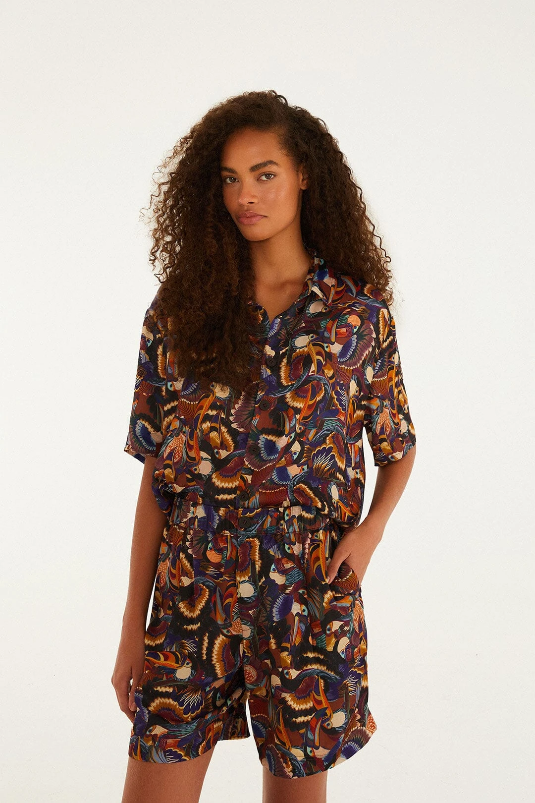 Farm Rio Multicolor Flying Toucans Lenzing™ Ecovero™ Shorts 1 Farm Rio Multicolor Flying Toucans Lenzing™ Ecovero™ Shorts