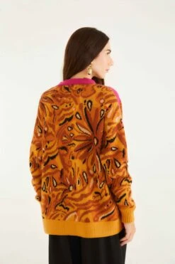 Farm Rio Pink Bold Tiger Buttoned Knit Cardigan 5 Farm Rio Pink Bold Tiger Buttoned Knit Cardigan -Farm Rio farm rio pink bold tiger buttoned knit cardigan 339907 2