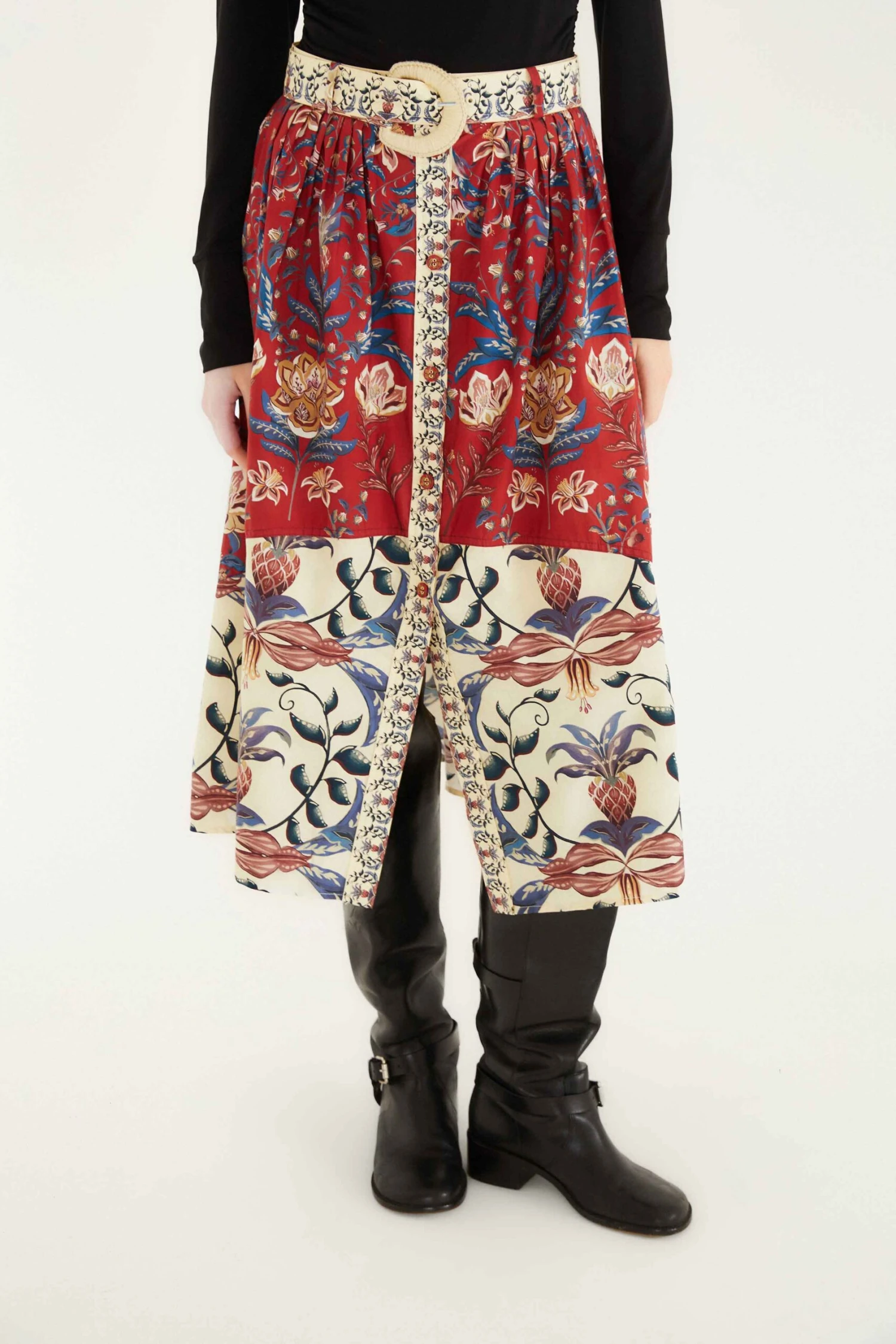 Farm Rio Red Winter Breeze Buttoned Belted Organic Cotton Midi Skirt 2 Farm Rio Red Winter Breeze Buttoned Belted Organic Cotton Midi Skirt - Image 2